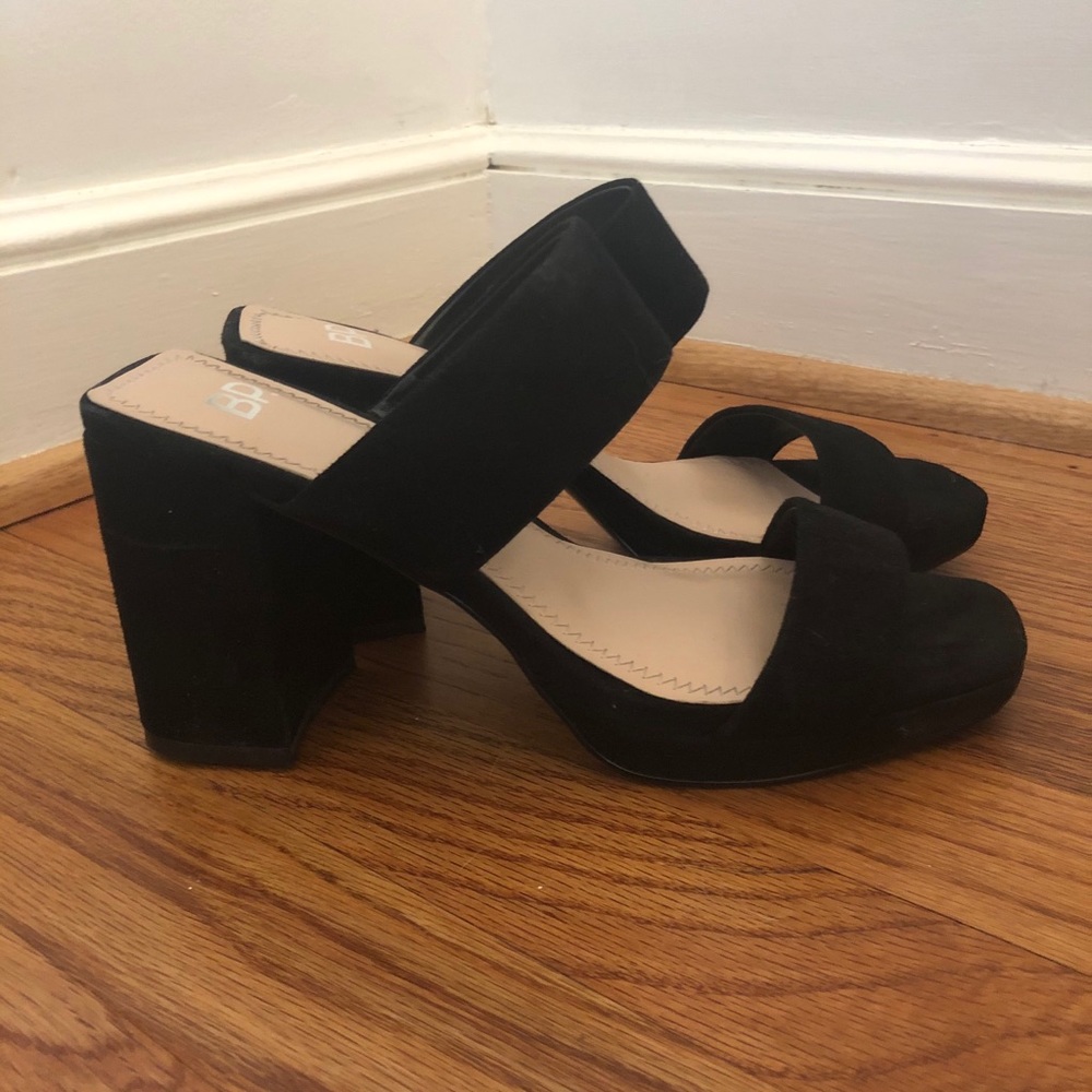 BP. Black suede platform